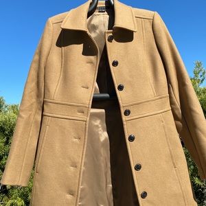 Structured Wool and Cashmere Camel Coat ☀️